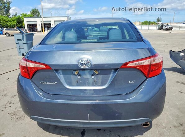 2T1BURHE3JC115362 2018 TOYOTA COROLLA Blue Rear view