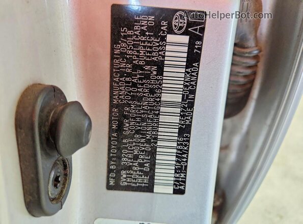2T1BURHE4GC496258 2016 TOYOTA COROLLA Silver Widok komory silnika