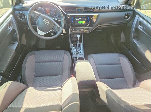 2T1BURHE4HC763626 2017 TOYOTA COROLLA Tan Vista del salpicadero