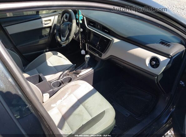2T1BURHE4HC894006 2017 TOYOTA COROLLA Серый Вид салона спереди