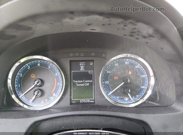 2T1BURHE4HC942748 2017 TOYOTA COROLLA Red Вид задніх сидінь