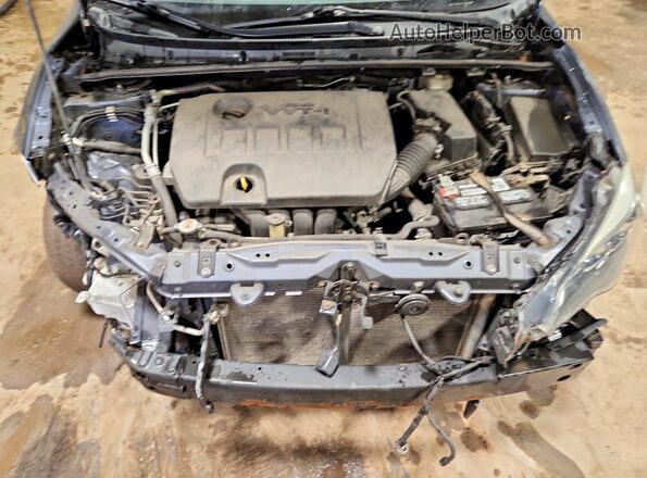 2T1BURHE4JC022866 2018 TOYOTA COROLLA Blue Rear interior view