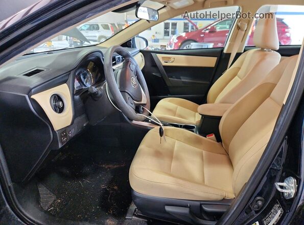 2T1BURHE4JC028585 2018 TOYOTA COROLLA Blue Widok wnętrza z przodu