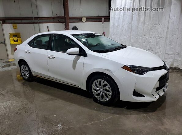 2T1BURHE4JC047430 2018 TOYOTA COROLLA White Front right