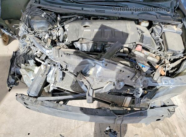 2T1BURHE4JC069072 2018 TOYOTA COROLLA Gray Rear interior view