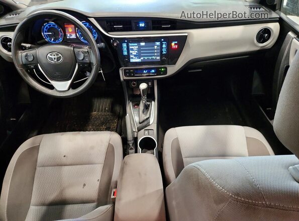 2T1BURHE4JC097485 2018 TOYOTA COROLLA Gray Առջևի վահանակի տեսք