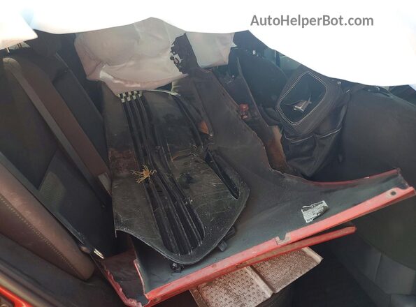 2T1BURHE4KC140868 2019 TOYOTA COROLLA Красный Вид задних сидений