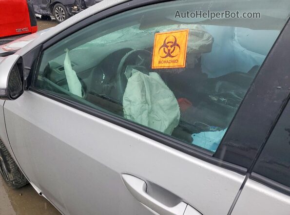 2T1BURHE4KC225354 2019 TOYOTA COROLLA Silver ხელსაწყოთა პანელის ხედი