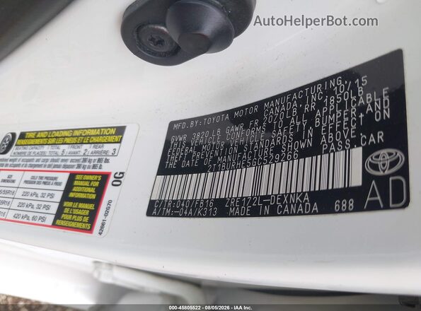 2T1BURHE5GC529266 2016 TOYOTA COROLLA White Widok komory silnika