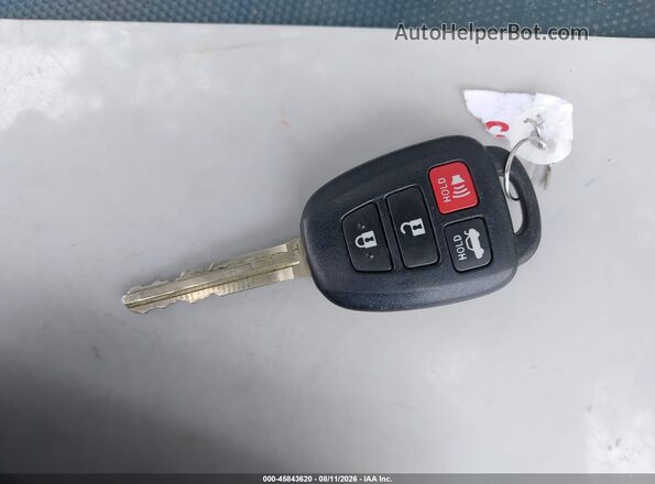 2T1BURHE5GC572702 2016 TOYOTA COROLLA Silver წინა პანელის ხედი