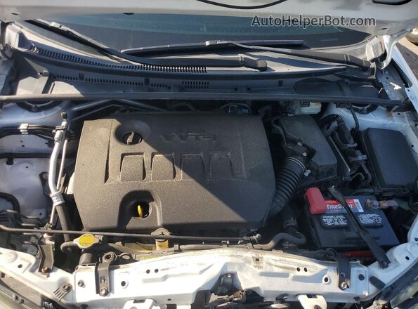 2T1BURHE5GC573316 2016 TOYOTA COROLLA White Rear interior view