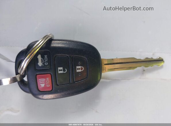 2T1BURHE5GC624278 2016 TOYOTA COROLLA Blue Widok deski rozdzielczej