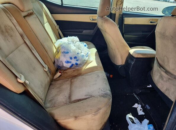 2T1BURHE5HC864786 2017 TOYOTA COROLLA Белый Вид задних сидений