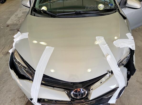 2T1BURHE5HC900881 2017 TOYOTA COROLLA Silver Widok wnętrza z tyłu