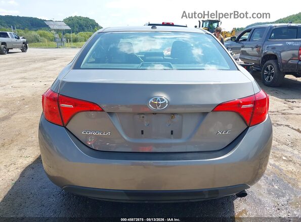 2T1BURHE5JC014808 2018 TOYOTA COROLLA Серый 