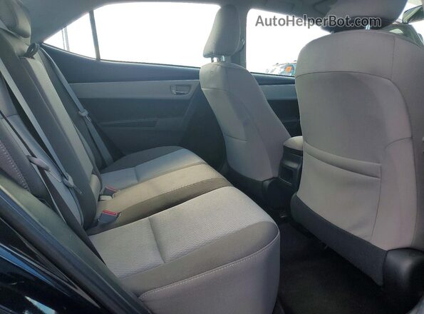 2T1BURHE5JC018390 2018 TOYOTA COROLLA Blue Հետևի նստատեղերի տեսք