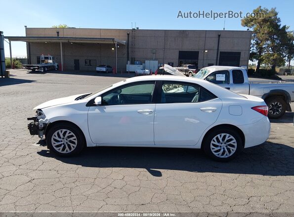2T1BURHE5JC022472 2018 TOYOTA COROLLA White 