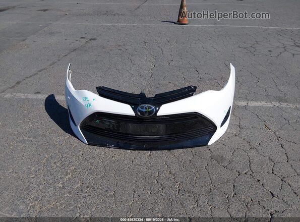 2T1BURHE5JC022472 2018 TOYOTA COROLLA White Vista del cuadro de instrumentos