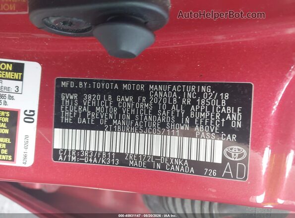 2T1BURHE5JC057111 2018 TOYOTA COROLLA Red Vista del compartimento del motor