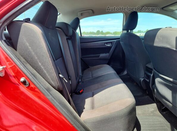 2T1BURHE5JC095647 2018 TOYOTA COROLLA Красный Вид задних сидений