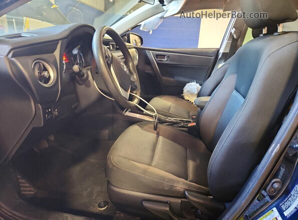 2T1BURHE5KC239747 2019 TOYOTA COROLLA Blue Front interior view