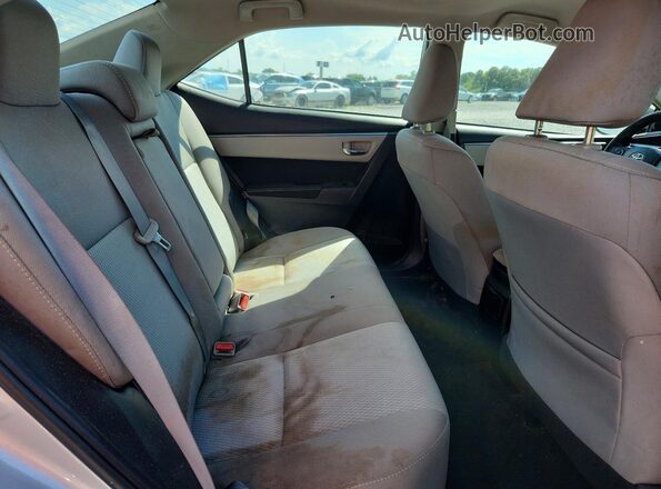 2T1BURHE6GC690239 2016 TOYOTA COROLLA Silver Widok tylnych siedzeń