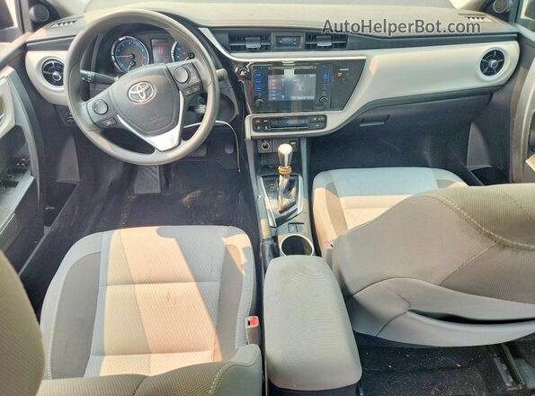 2T1BURHE6HC812471 2017 TOYOTA COROLLA Charcoal Dashboard view