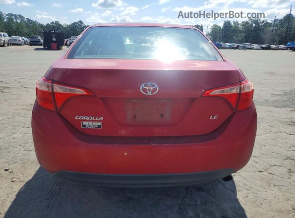 2T1BURHE6HC895786 2017 TOYOTA COROLLA Red Вид ззаду