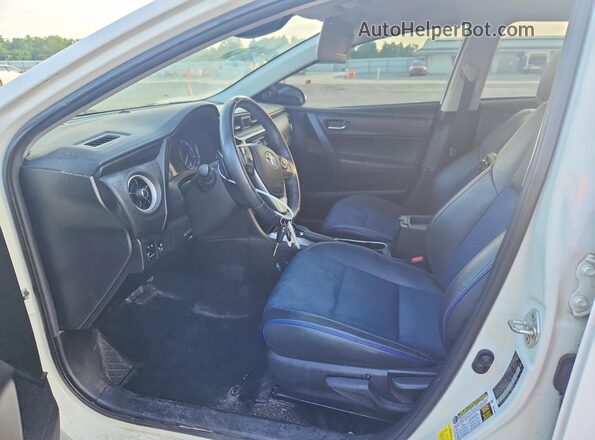 2T1BURHE6JC032038 2018 TOYOTA COROLLA Белый Вид салона спереди