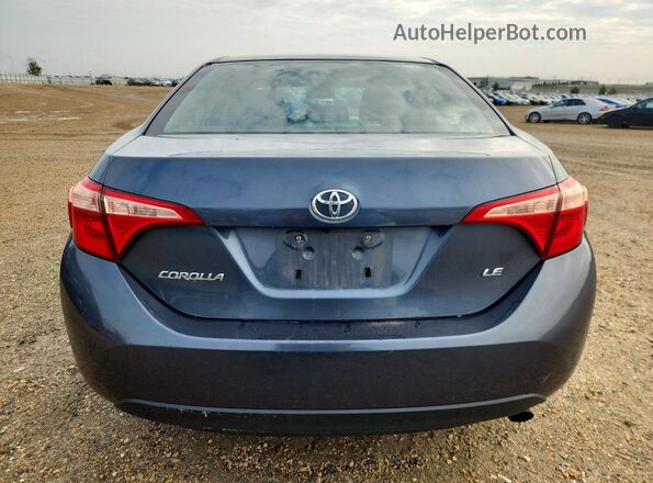2T1BURHE6JC075505 2018 TOYOTA COROLLA Синий Вид сзади