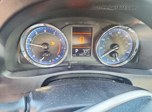 2T1BURHE6JC103903 2018 TOYOTA COROLLA Black Widok zestawu wskaźników