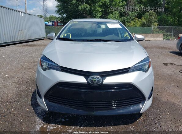 2T1BURHE6JC988023 2018 TOYOTA COROLLA Silver Вид щитка приладів