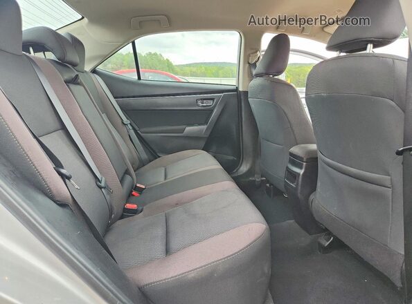 2T1BURHE6KC199601 2019 TOYOTA COROLLA Silver Rear seats view