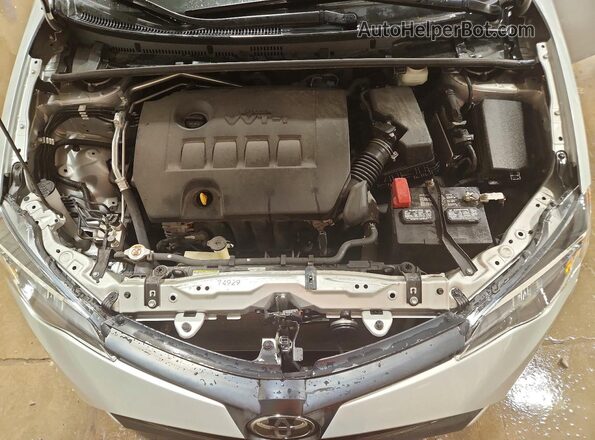 2T1BURHE6KC246657 2019 TOYOTA COROLLA Серебряный Вид задней части салона