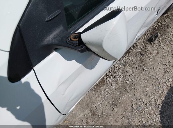 2T1BURHE7GC618398 2016 TOYOTA COROLLA White 