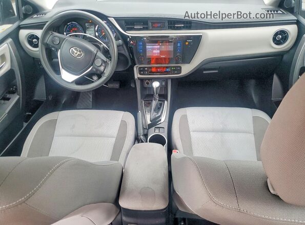 2T1BURHE7HC820191 2017 TOYOTA COROLLA Синий Вид панели приборов