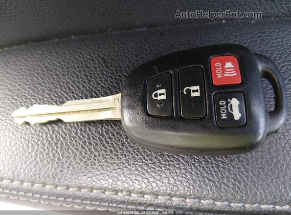 2T1BURHE7HC830672 2017 TOYOTA COROLLA Tan წინა პანელის ხედი