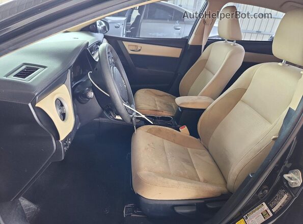 2T1BURHE7HC850114 2017 TOYOTA COROLLA Black Widok wnętrza z przodu