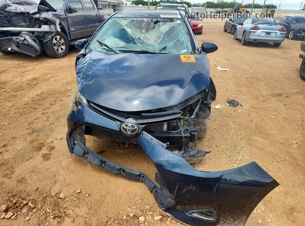 2T1BURHE7JC066893 2018 TOYOTA COROLLA Blue Front view