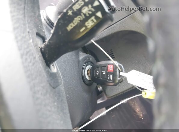 2T1BURHE7JC119978 2018 TOYOTA COROLLA Gray Dashboard view