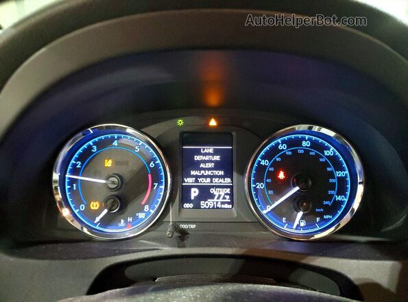 2T1BURHE7KC153940 2019 TOYOTA COROLLA Blue Instrument cluster view