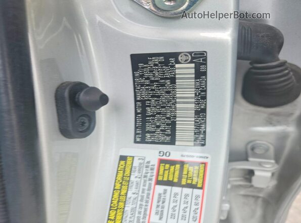 2T1BURHE7KC206233 2019 TOYOTA COROLLA Silver Widok naklejki z numerem VIN