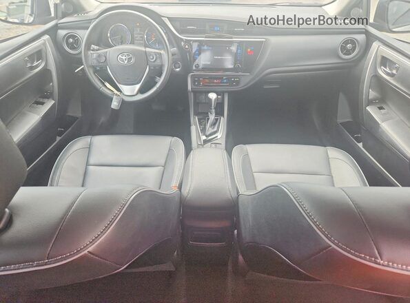 2T1BURHE7KC206233 2019 TOYOTA COROLLA Silver Widok deski rozdzielczej