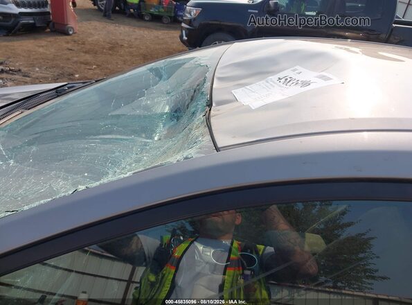 2T1BURHE8GC483660 2016 TOYOTA COROLLA Gold 
