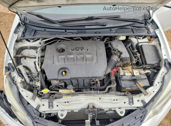 2T1BURHE8GC701712 2016 TOYOTA COROLLA White Widok wnętrza z tyłu