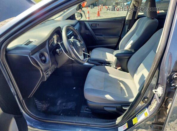 2T1BURHE8HC760633 2017 TOYOTA COROLLA Gray Вид салону спереду