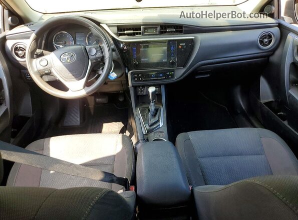 2T1BURHE8HC779991 2017 TOYOTA COROLLA Gray Вид панелі приладів