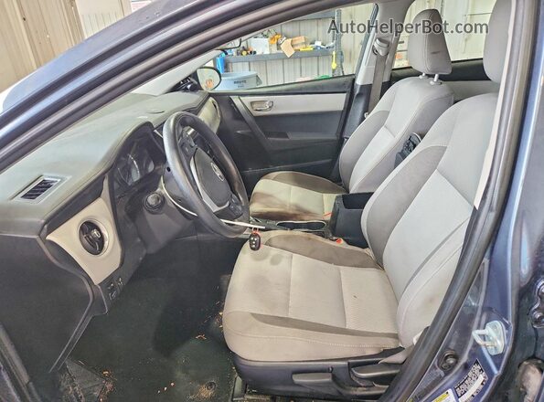 2T1BURHE8HC818921 2017 TOYOTA COROLLA Gray Front interior view