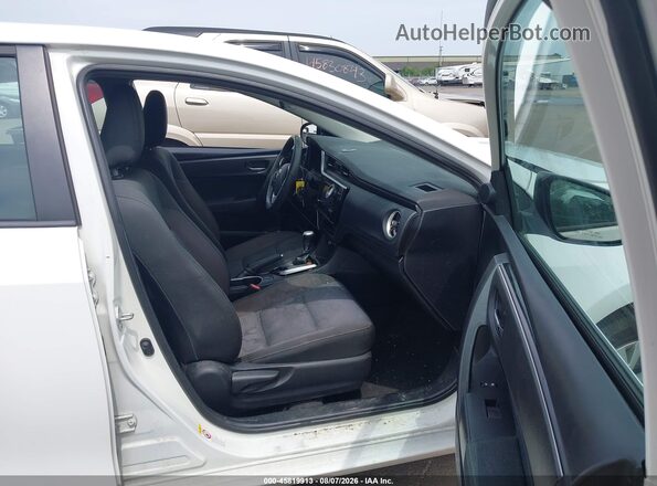 2T1BURHE8HC874034 2017 TOYOTA COROLLA White Widok wnętrza z przodu