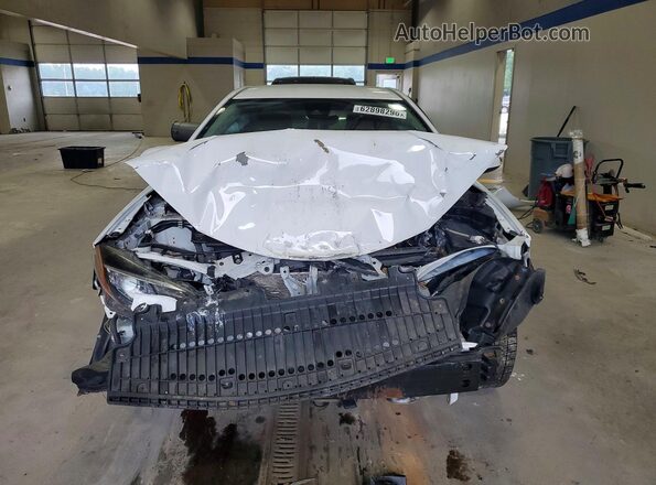 2T1BURHE8HC889066 2017 TOYOTA COROLLA White Front view